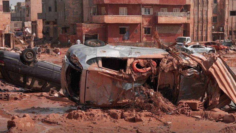 Fotky strašlivé pohromy: V Libyi po záplavách pohřešují téměř 10 tisíc lidí